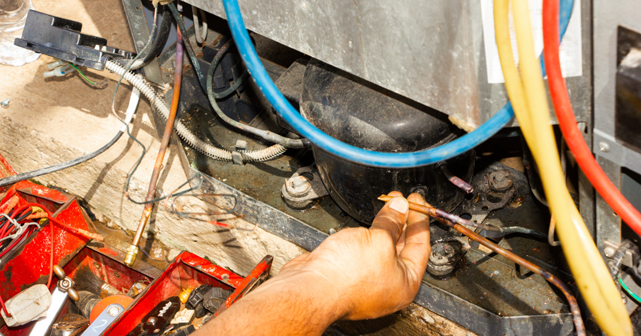 Conserto de Geladeira em Uberlândia | Assistência Perto de Mim servico-conserto-de-geladeira@2x-2